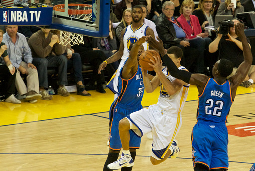 Stephen Curry Splits the Double